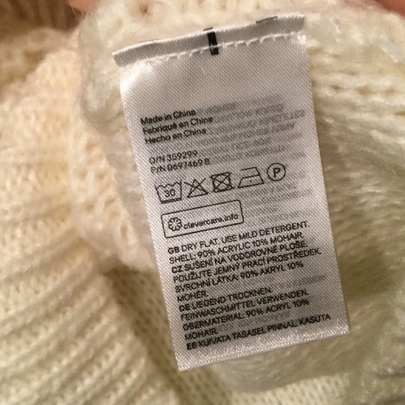 H&M Cream Long Sleeve Sweater NWT - Picture 9 of 9